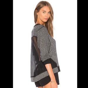 Chichi Pia Open Back Sweatshirt